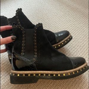 FREE PEOPLE CHELSEA BOOTS BLACK SUEDE AND PATENT
